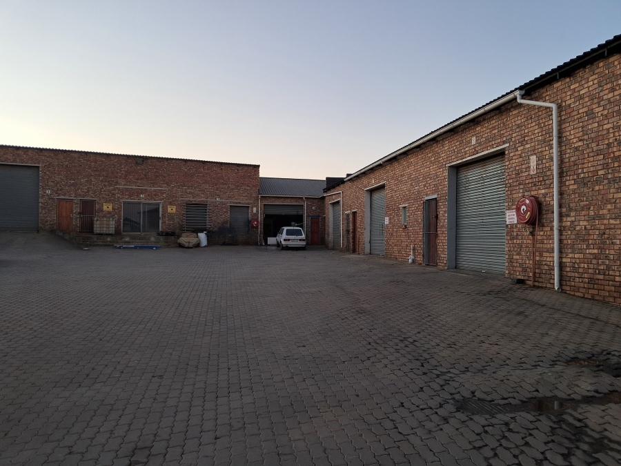 Commercial Property for Sale in Jeffreys Bay Industrial Eastern Cape